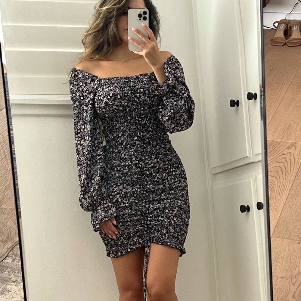 Floral long sleeve mini dress